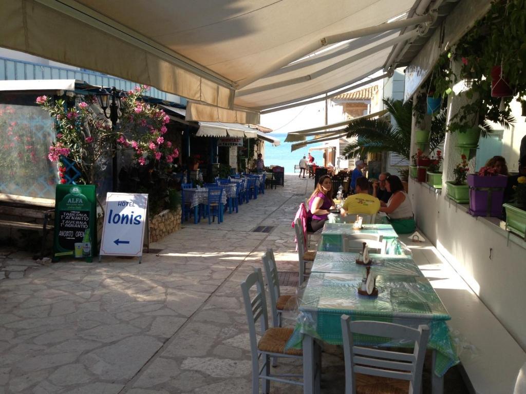 Konstantina Studios Άγιος Νικήτας Εξωτερικό φωτογραφία